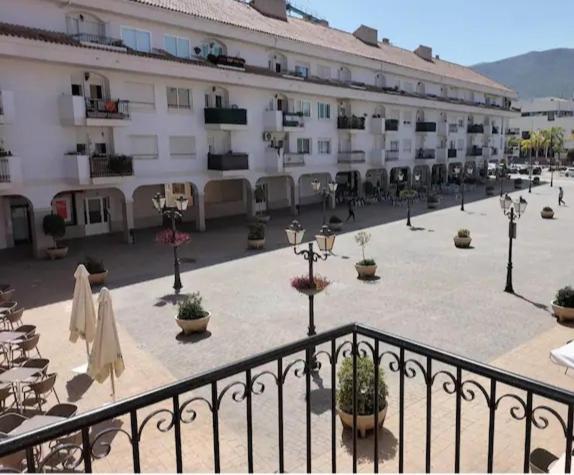 Torremolinos Alquilo Habitacion Con Bano Compartido Y Cocina Compartida Exterior photo